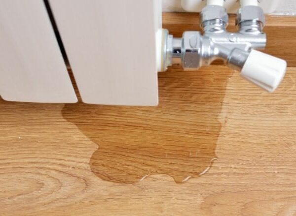 flaque eau radiateur